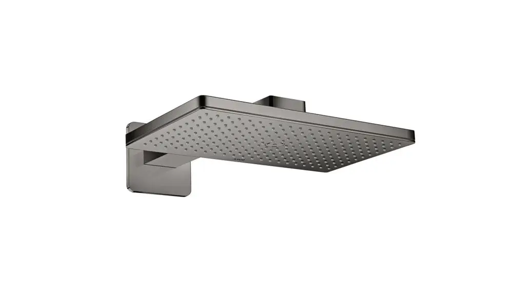 Schwarze Kopfbrause von AXOR, rechteckige Fläche mit feinen Wasserdüsen, wandmontiert mit einem Brausearm und einer Rosette in Polished Black Chrome.